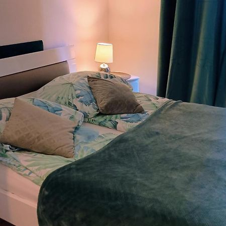 Apartament Lesny Lubiń Eksteriør billede